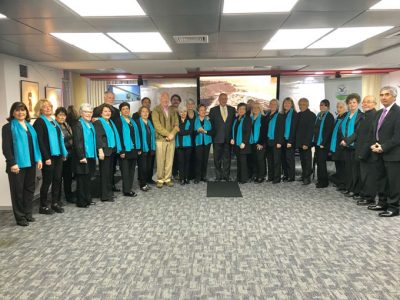 Impecable presentación del Coro Voces de Reñaca en Sala Codar