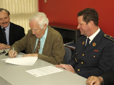 Corporación de Adelanto y Desarrollo de Reñaca entrega donación a Octava Compañía de Bomberos de Reñaca