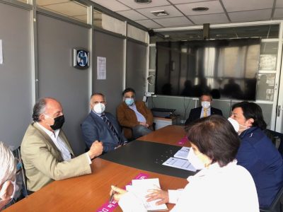 CODAR, La agrupación de Junta de Vecinos de Reñaca y miembros del comité seguridad de CODAR asisten a reunión a intendencia para conocer estado de avance de la compra de terrero para la nueva tenencia de Reñaca.