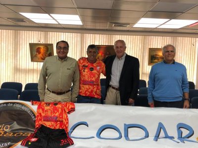 ENTREGA DE LIENZO A CLUB DEPORTIVO HOLANDA